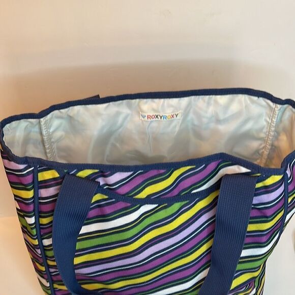 ROXY Thermal Tote  - Picture 7 of 12